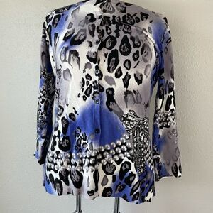 NWT Red Women’s Top Size Large